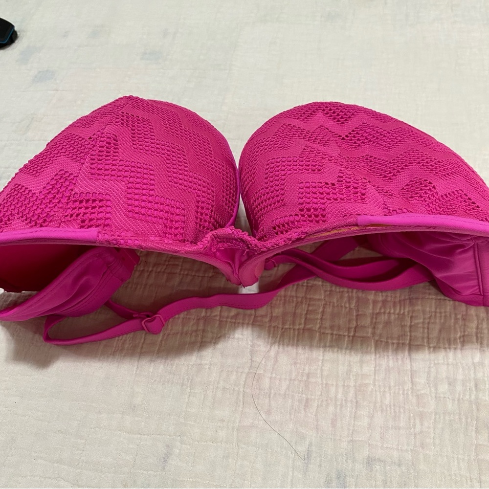 Vibrant Pink Bikini Top - Picture 3 of 16